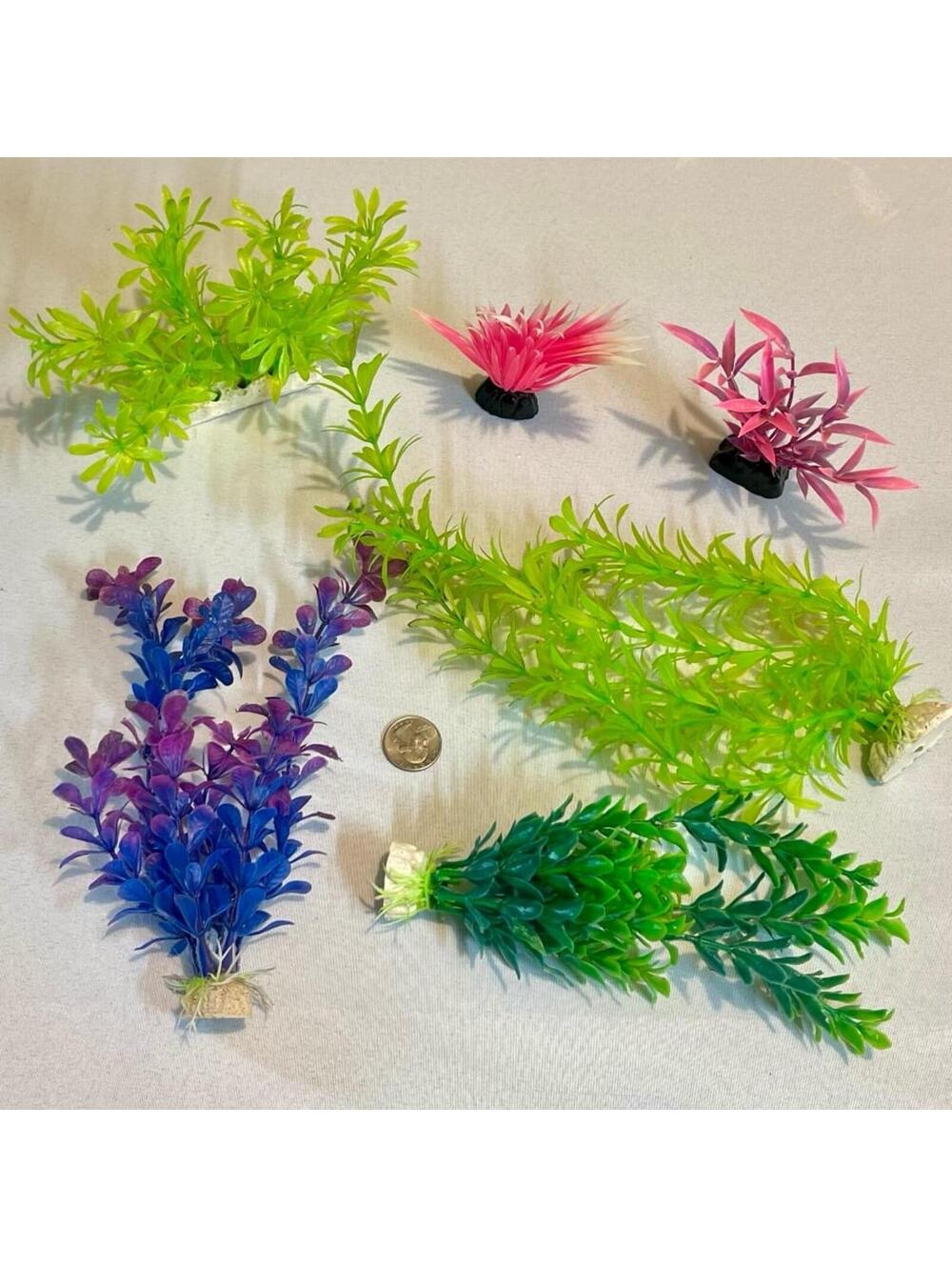 Plastic Aquarium Plants for Fish Tank Lot of 6